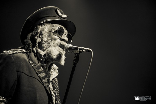 Winston Mcanuff & Fixi