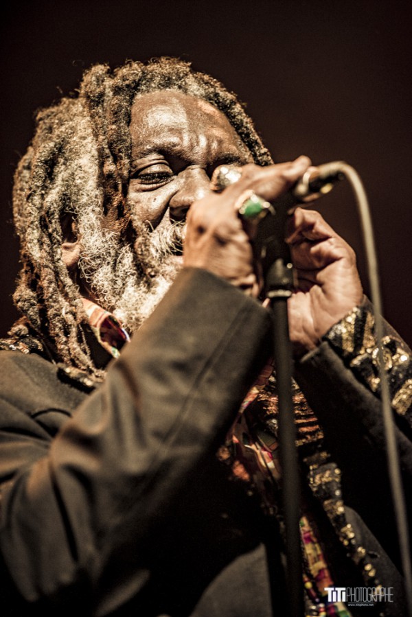 Winston Mcanuff & Fixi