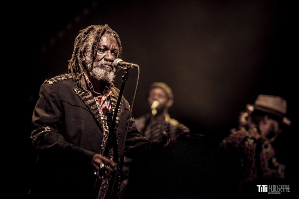 Winston Mcanuff & Fixi