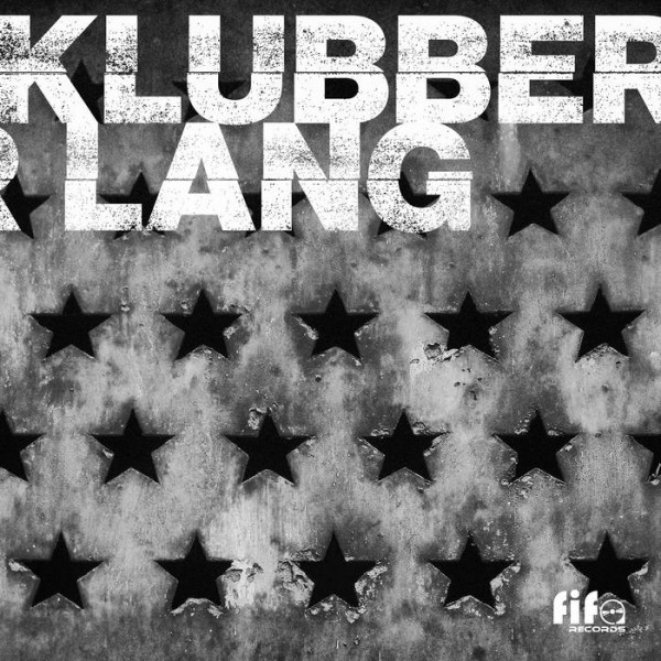 Klubber Lang, Sleep Well, clip